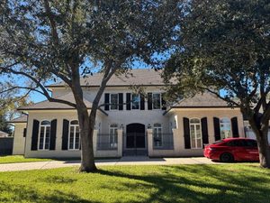 asphalt roofing in metairie - synergy roofing
